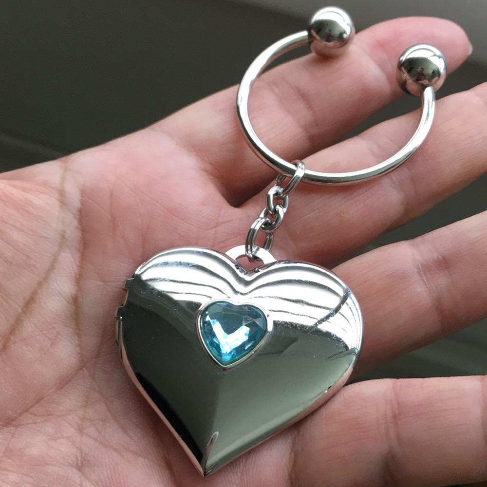 Silvertone Heart Locket U Keychain - image 2